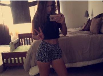 SexyScreamer38714 from New South Wales,Australia